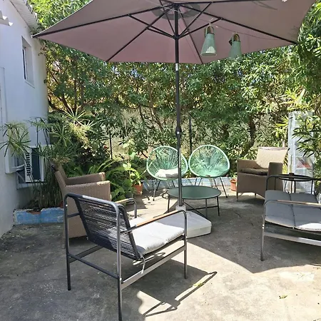 Casa De Palmeira Hébergement de vacances